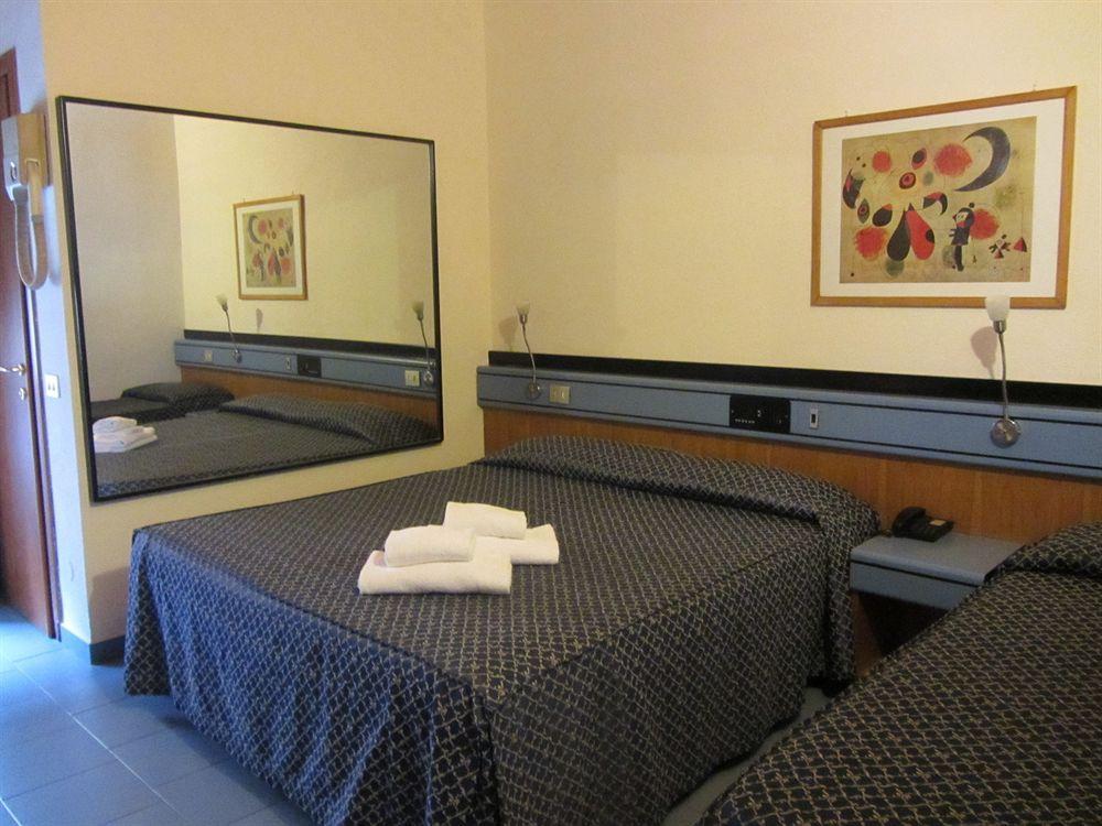 Hotel Nizza Milano Ngoại thất bức ảnh