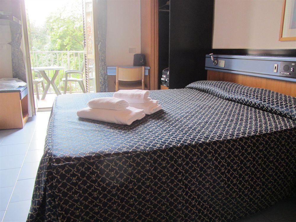 Hotel Nizza Milano Ngoại thất bức ảnh