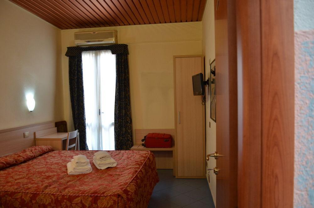 Hotel Nizza Milano Ngoại thất bức ảnh
