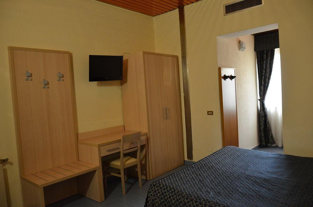 Hotel Nizza Milano Ngoại thất bức ảnh